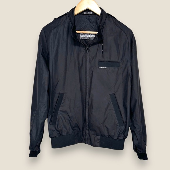 Members Only Bomber Jacket Men Small Black Full Zip Windbreaker Vintage Pocket - Picture 1 of 11
